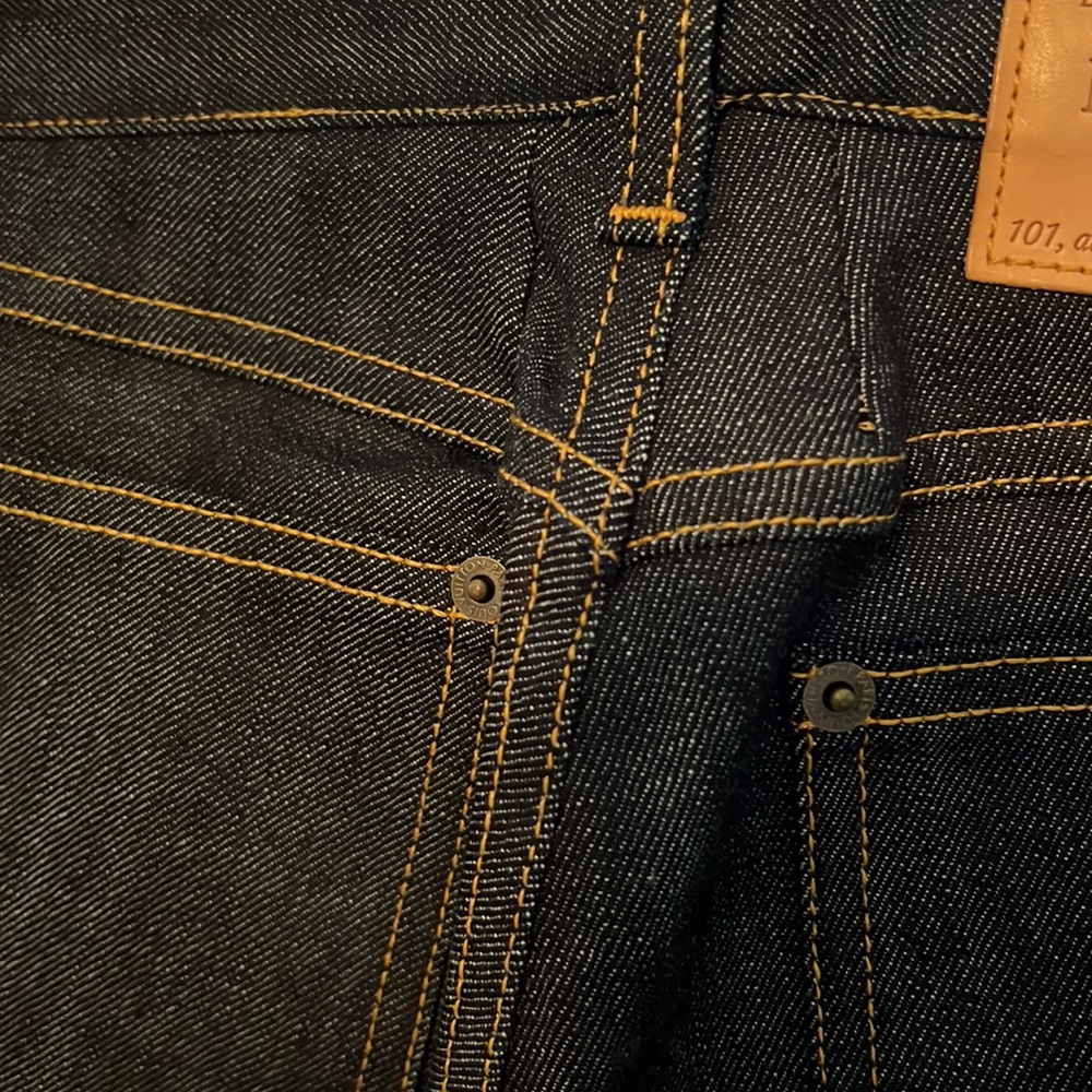 Louis Vuitton jeans - Picture 5 of 6